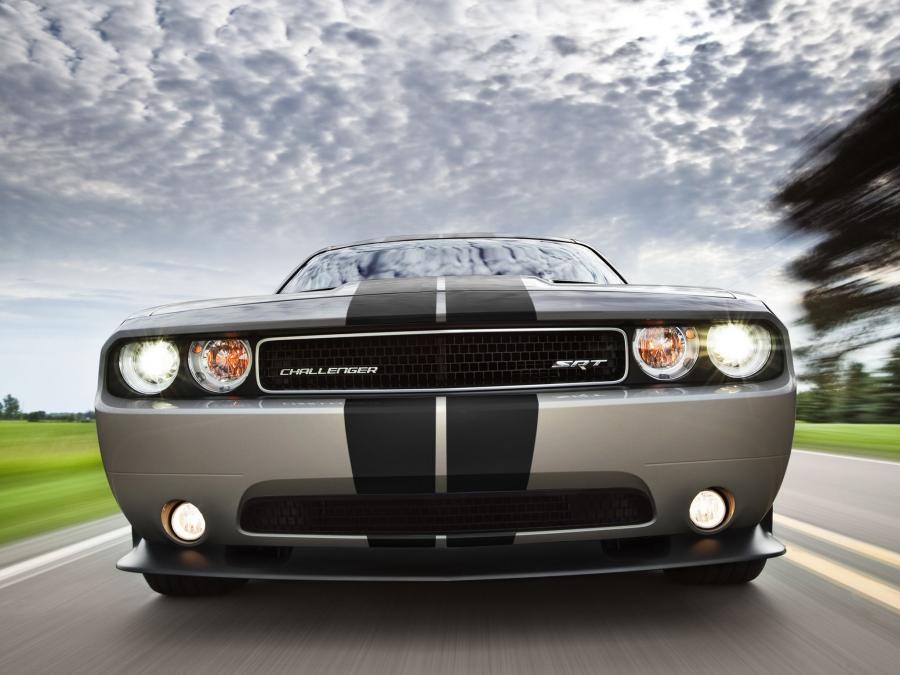  Dodge Challenger SRT8 392 2010 года  (фото 5 из 25)